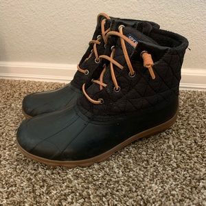 Sperry quilted saltwater duck boot